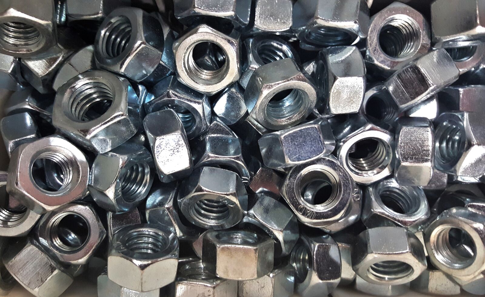Samsung Galaxy Note5 sample photo. Nuts, nuts and bolts photography