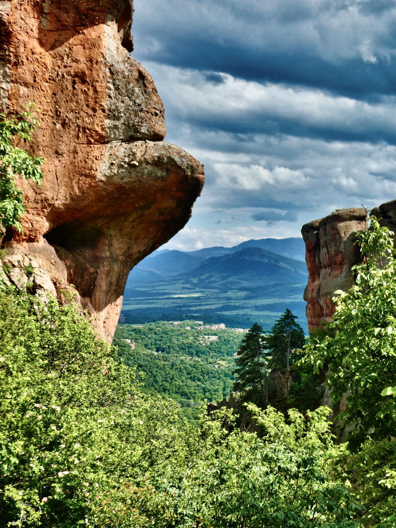 Panasonic Lumix DC-ZS70 (Lumix DC-TZ90) sample photo. Nature, rock, landscape photography
