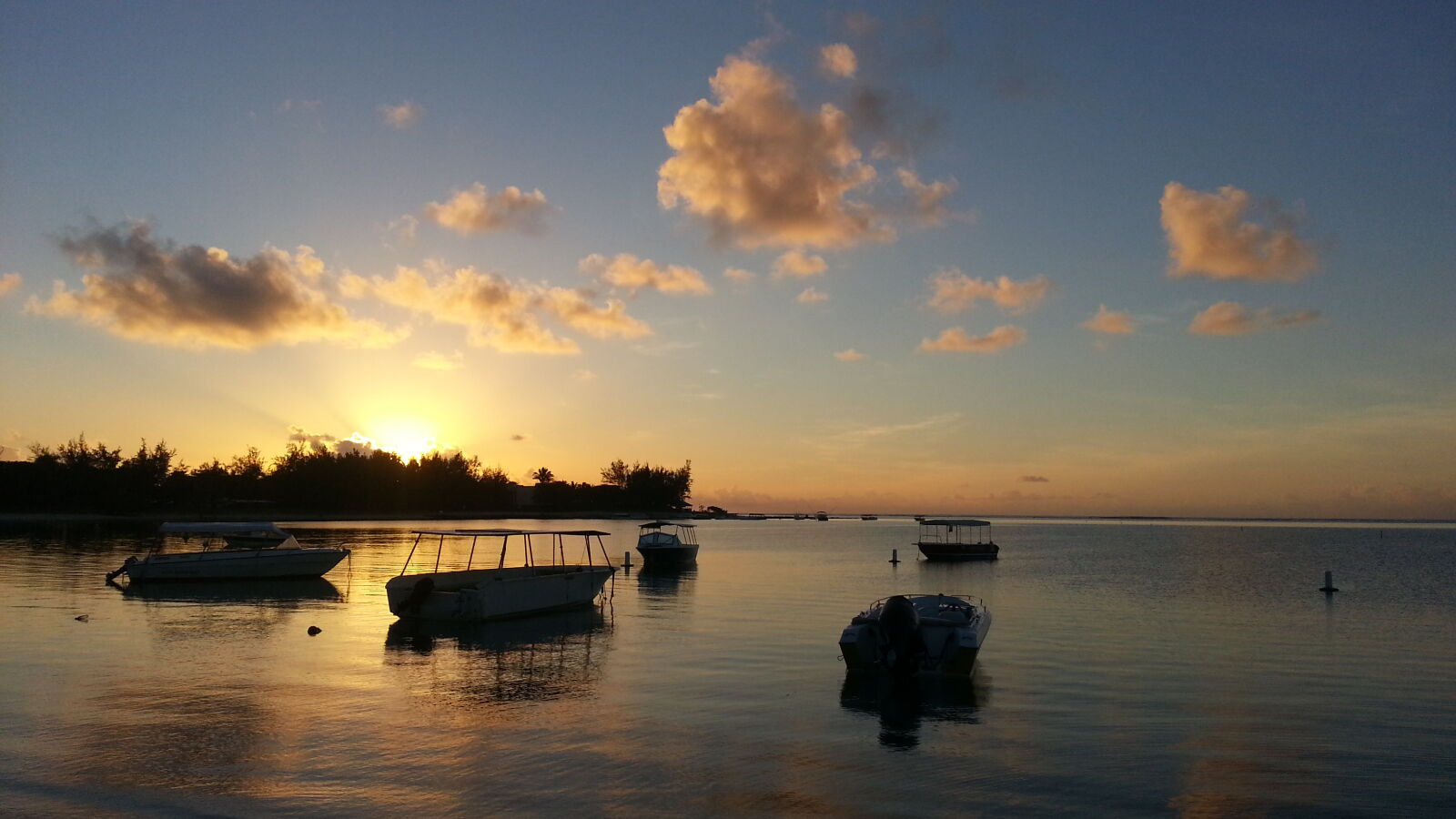 Samsung Galaxy Note2 sample photo. Beach, mauritius, sunrise photography