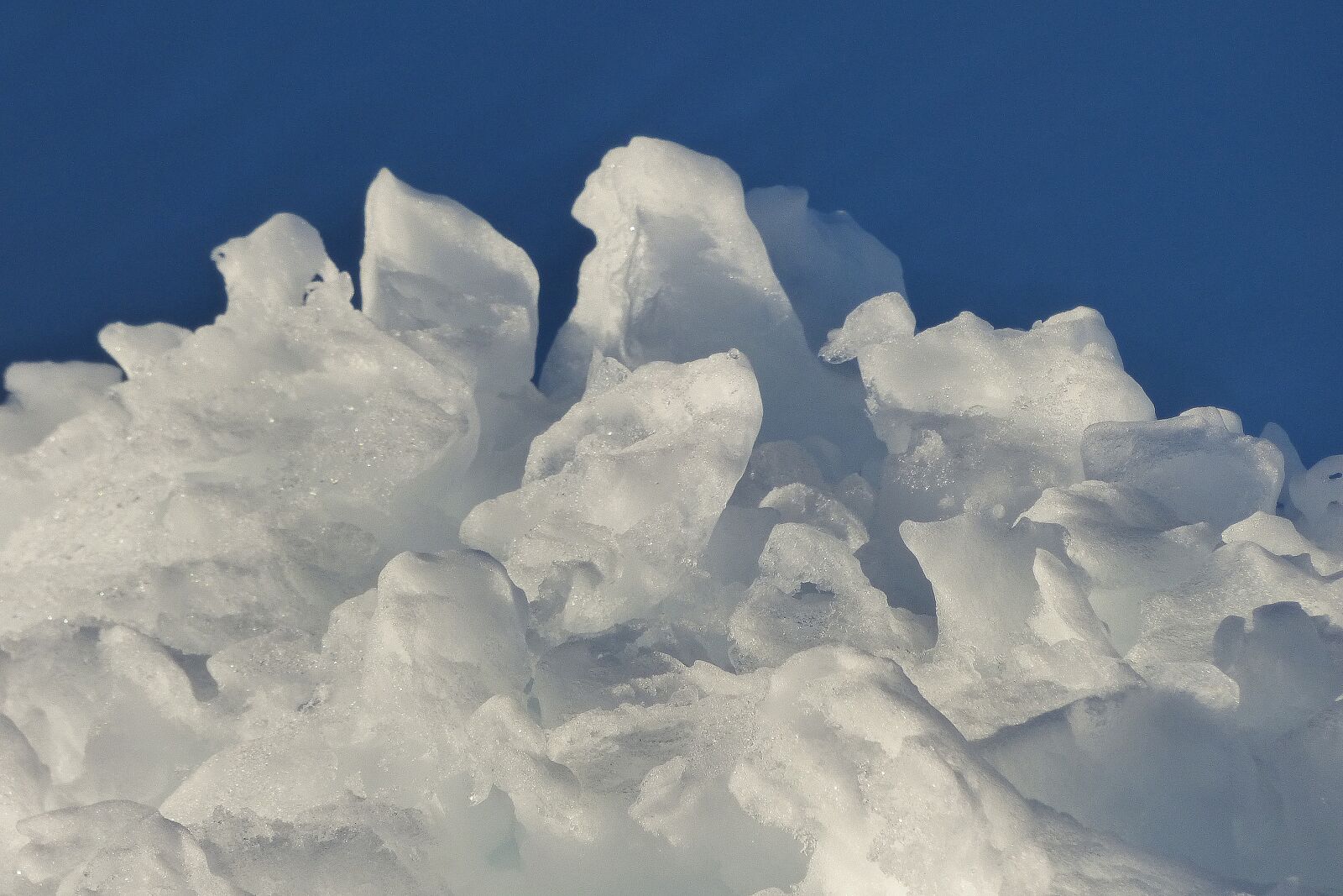 Panasonic DMC-FZ72 sample photo. Ice, winter, glacier photography