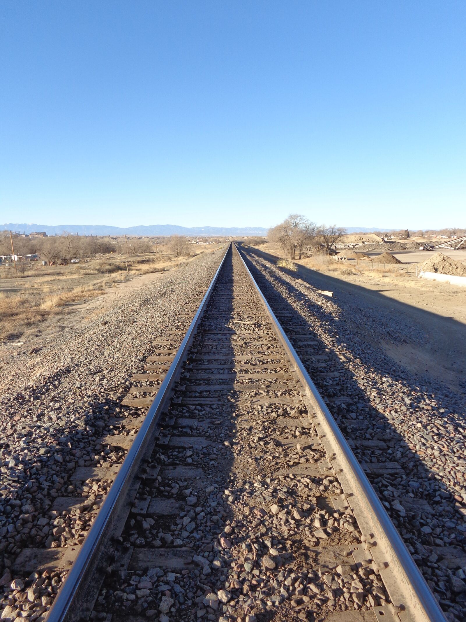 Sony Cyber-shot DSC-W730 sample photo. Railroad, tracks, travel photography