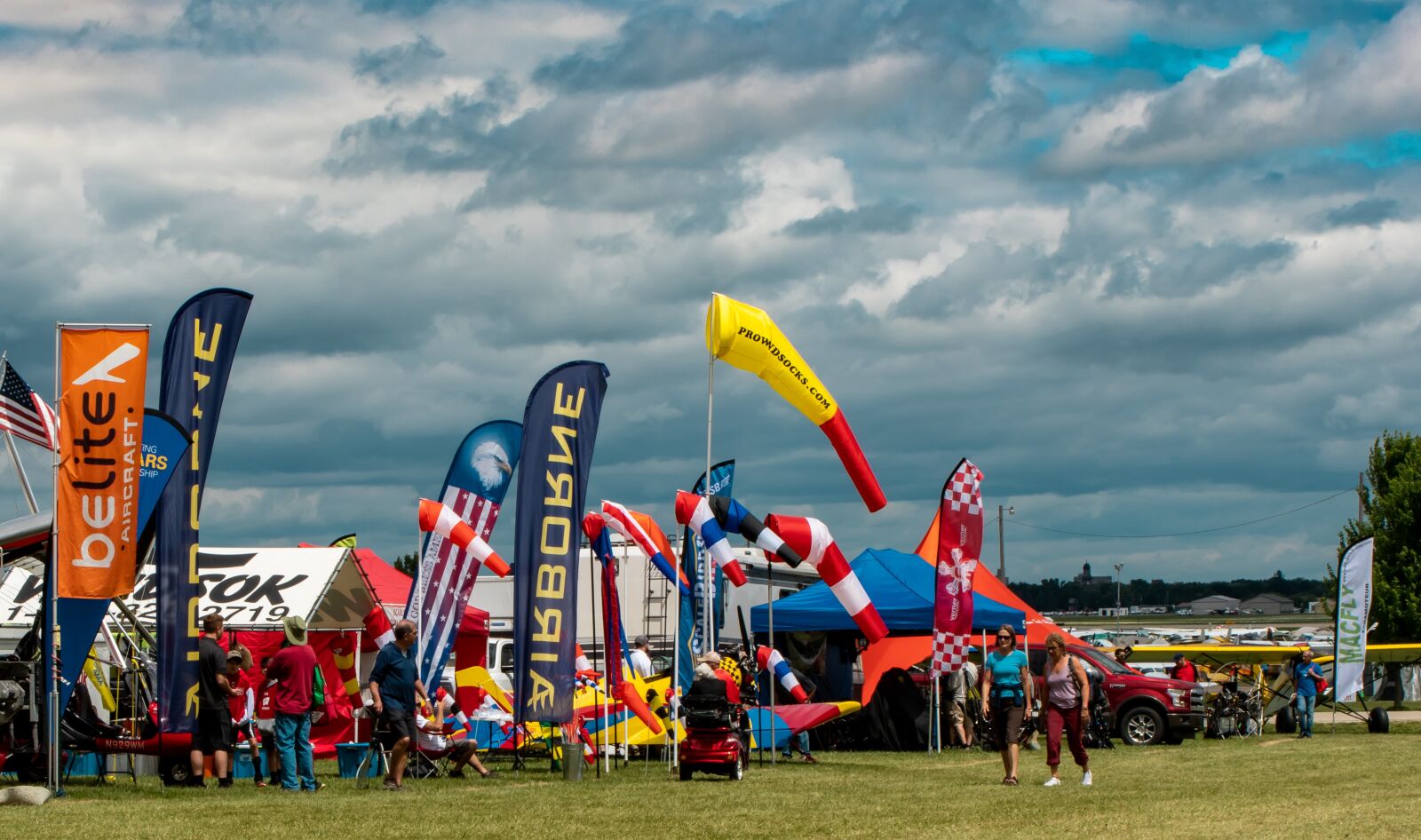 Nikon D500 sample photo. Aviation, wind, colorful photography