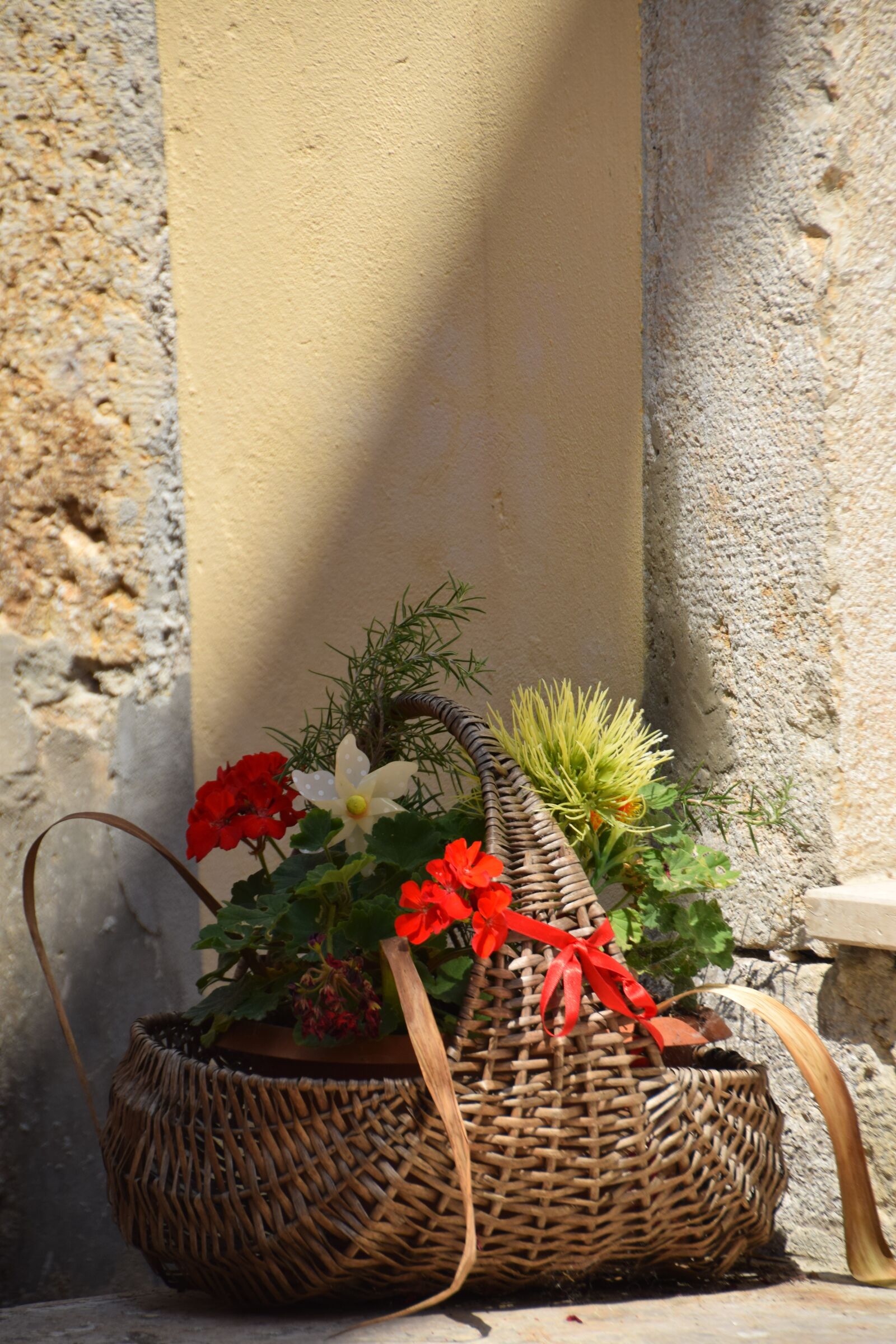 Nikon D5300 sample photo. Basket, flowers, bouquet photography