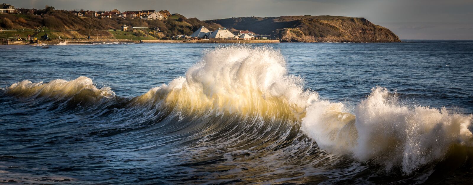 Nikon D7100 sample photo. Wave, seascape, scarborough photography