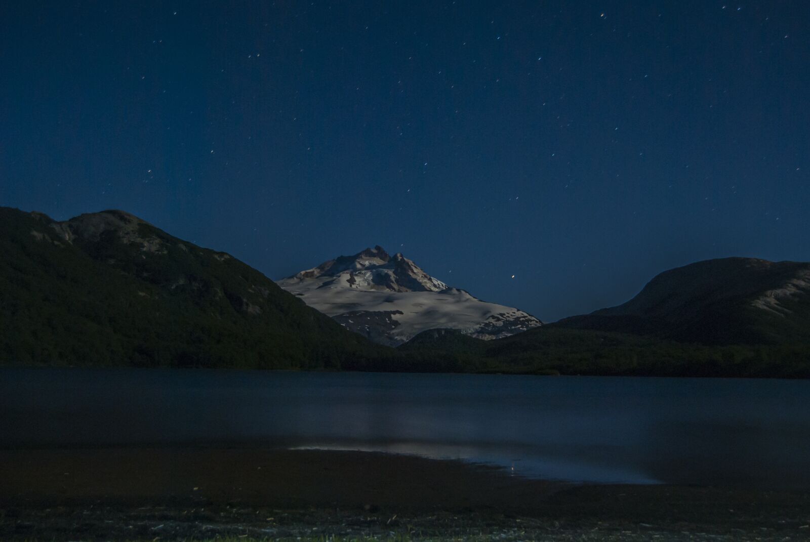 Nikon D3000 sample photo. Tronador, mountain, night photography