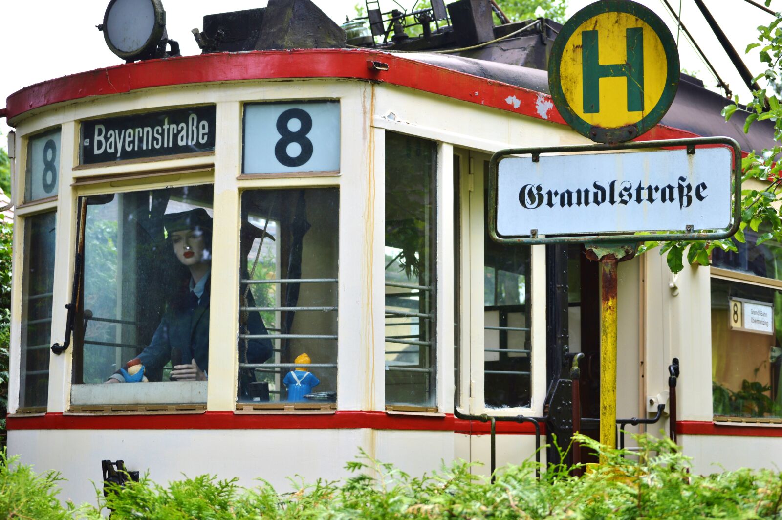 Nikon D3200 sample photo. Tram, historically, collector's item photography