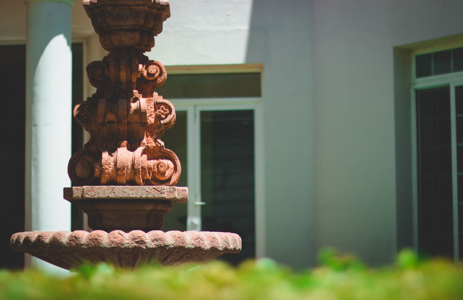 Canon EOS 600D (Rebel EOS T3i / EOS Kiss X5) sample photo. Fontaine, quarry stone, stone photography