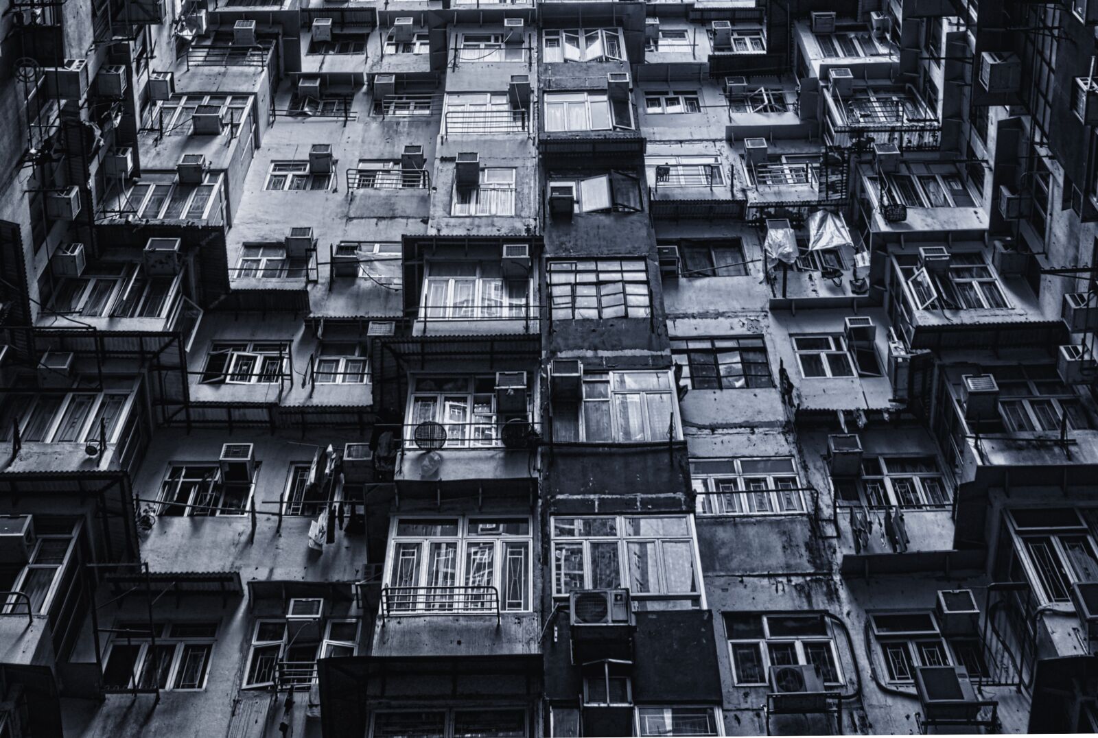 Nikon D5300 sample photo. Hauswand, window, facade photography