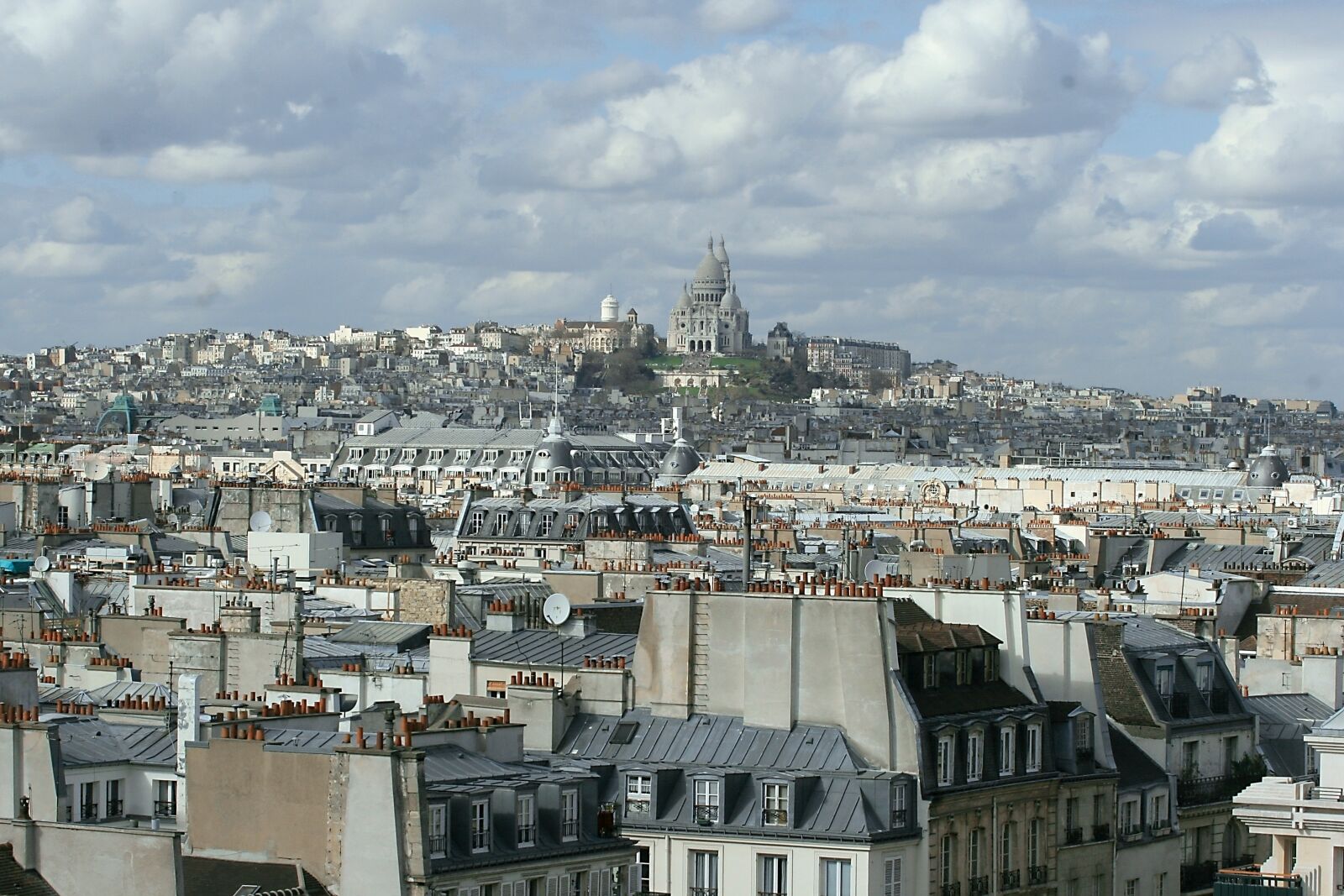 Canon EOS 20D sample photo. Paris, montmartre, church photography