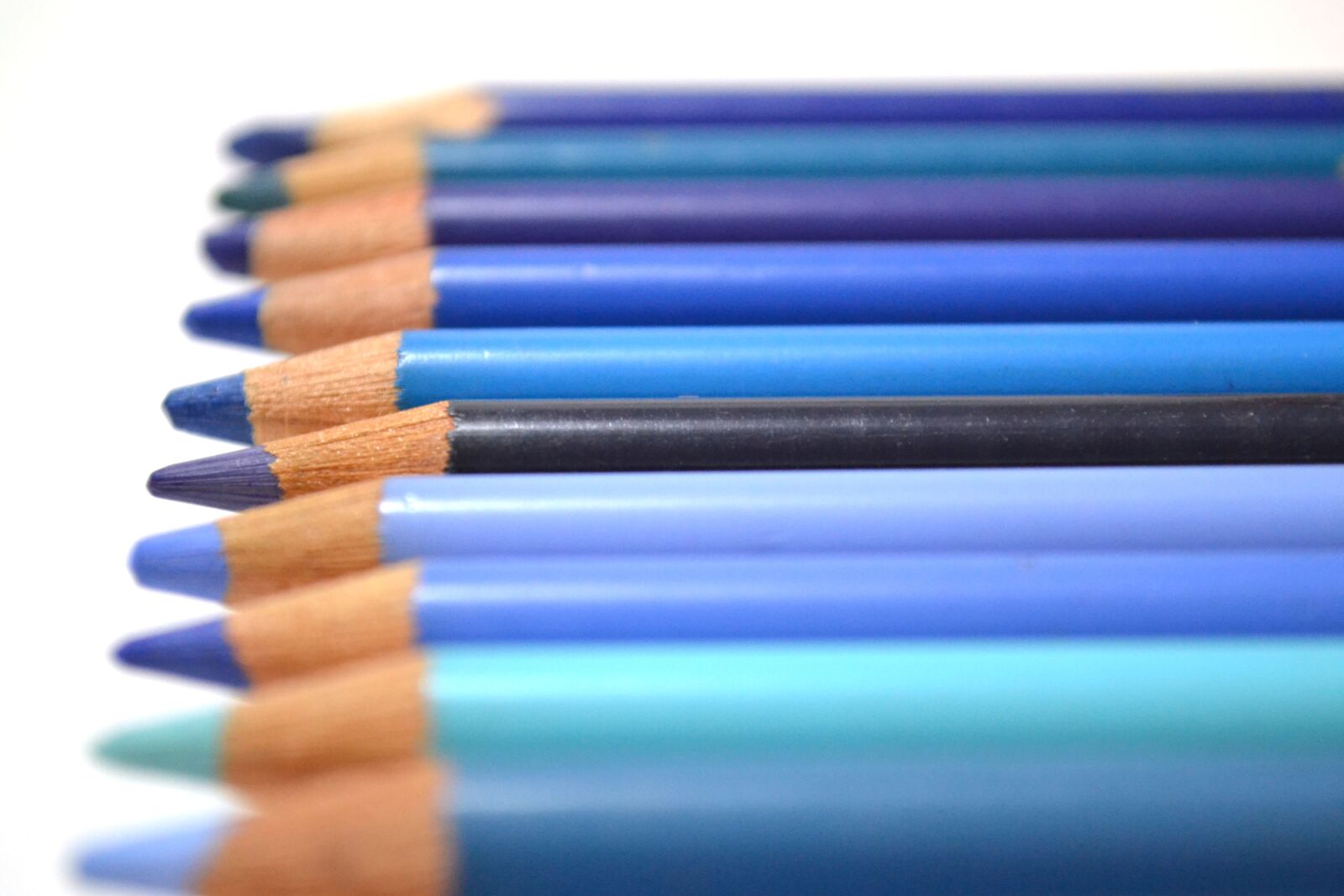 Nikon D3100 sample photo. Pencils, colors, blue photography