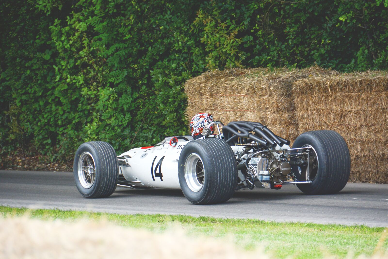 Nikon D7100 sample photo. Auto racing, fast, formula 1 photography