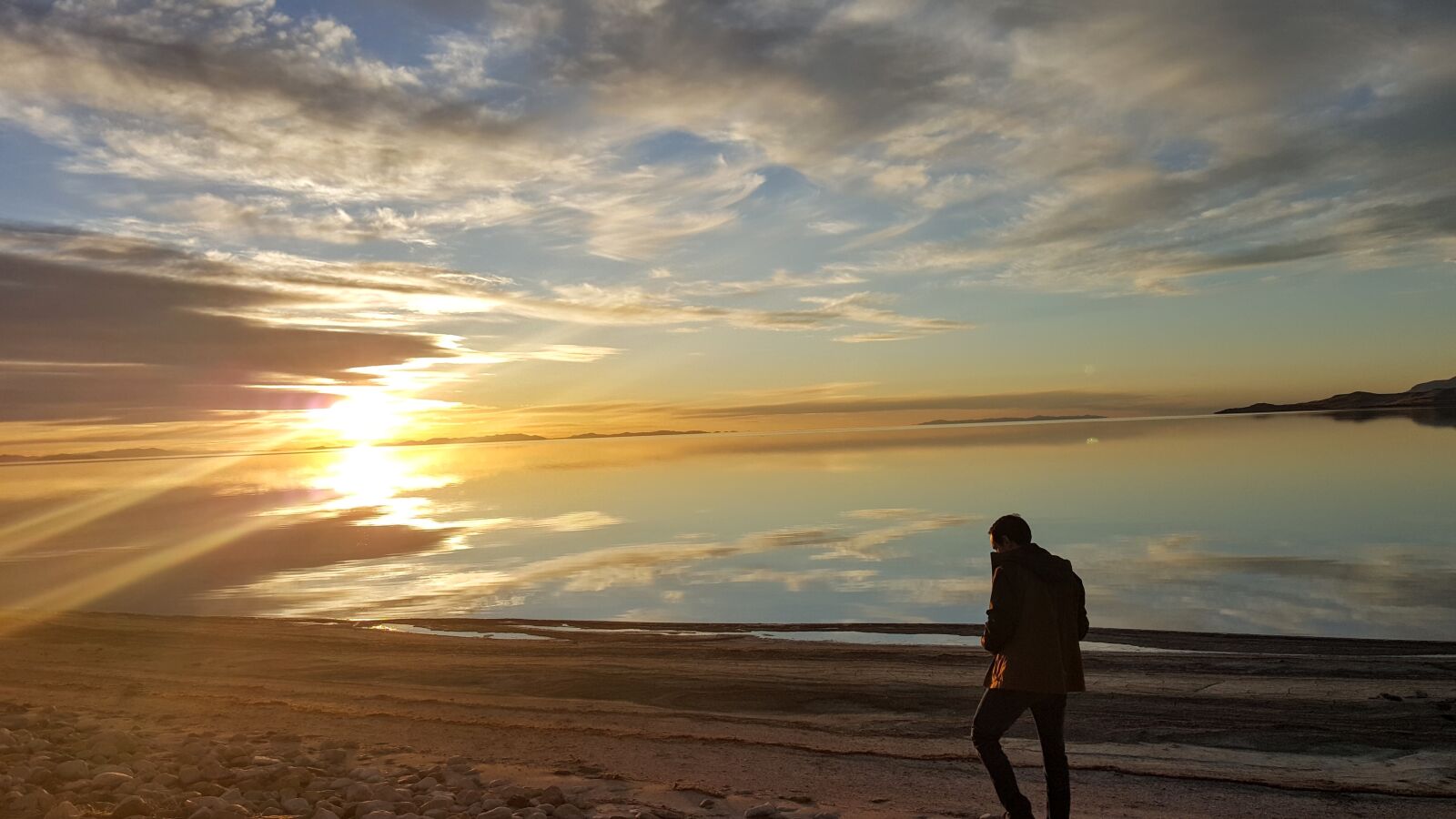Samsung Galaxy S6 sample photo. Sunset, walking, beach photography