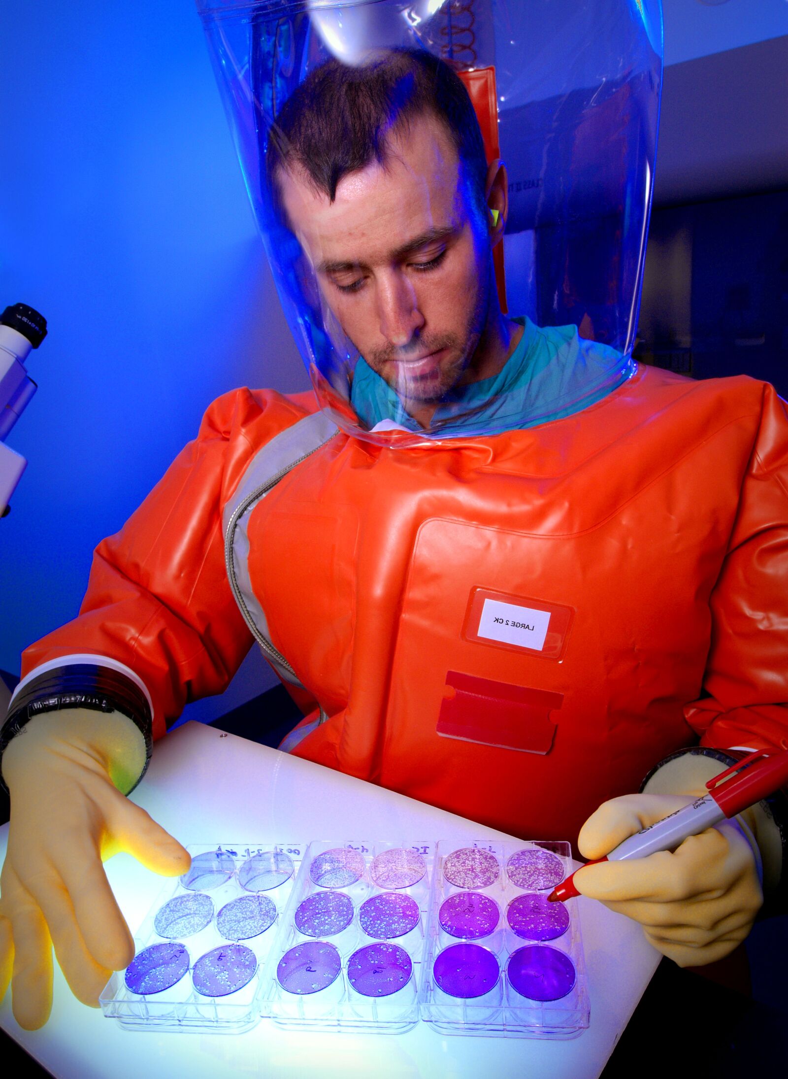 Nikon D200 sample photo. Microbiologist, process, counting, viral photography