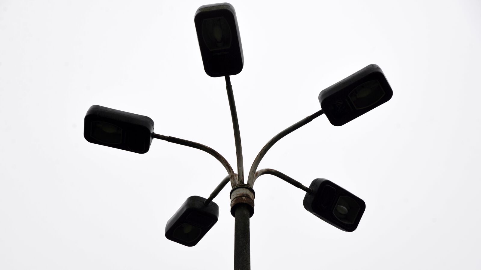 Nikon D610 sample photo. Ddr, lamps, barracks photography
