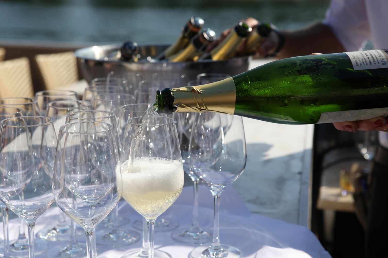 Canon EOS 5D Mark II sample photo. Cremant, summer party, champagne photography