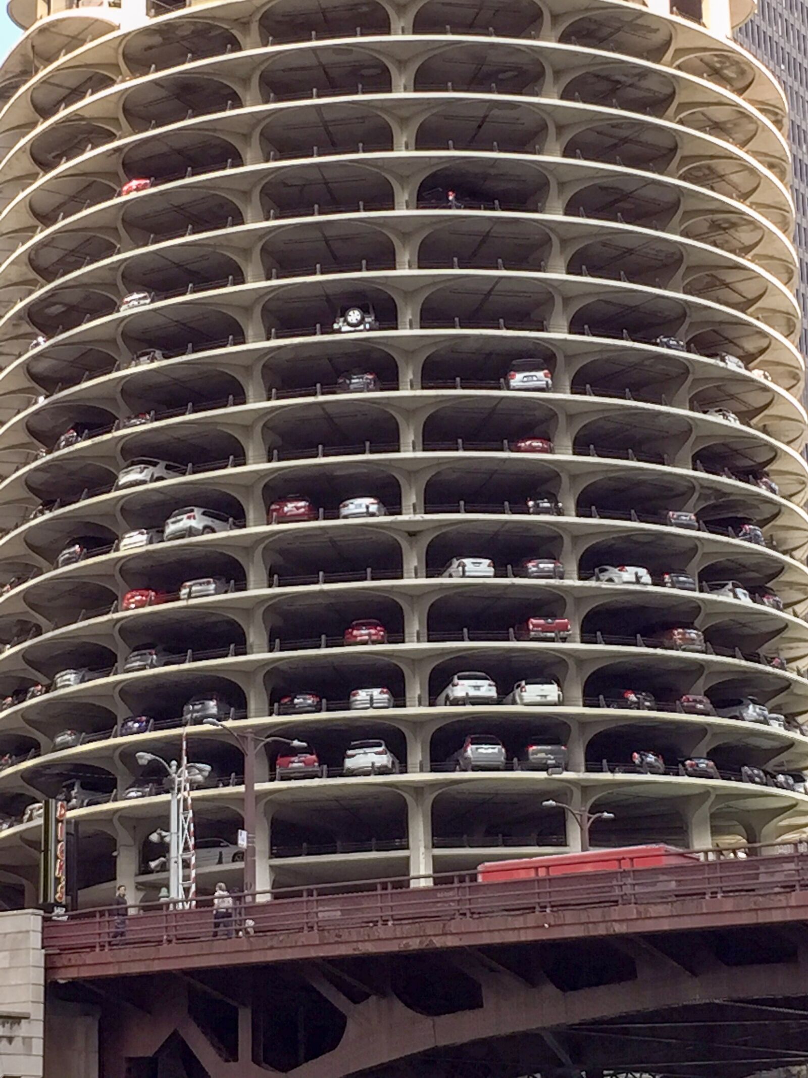 Apple iPhone 6 sample photo. Chicago, parking, cars photography
