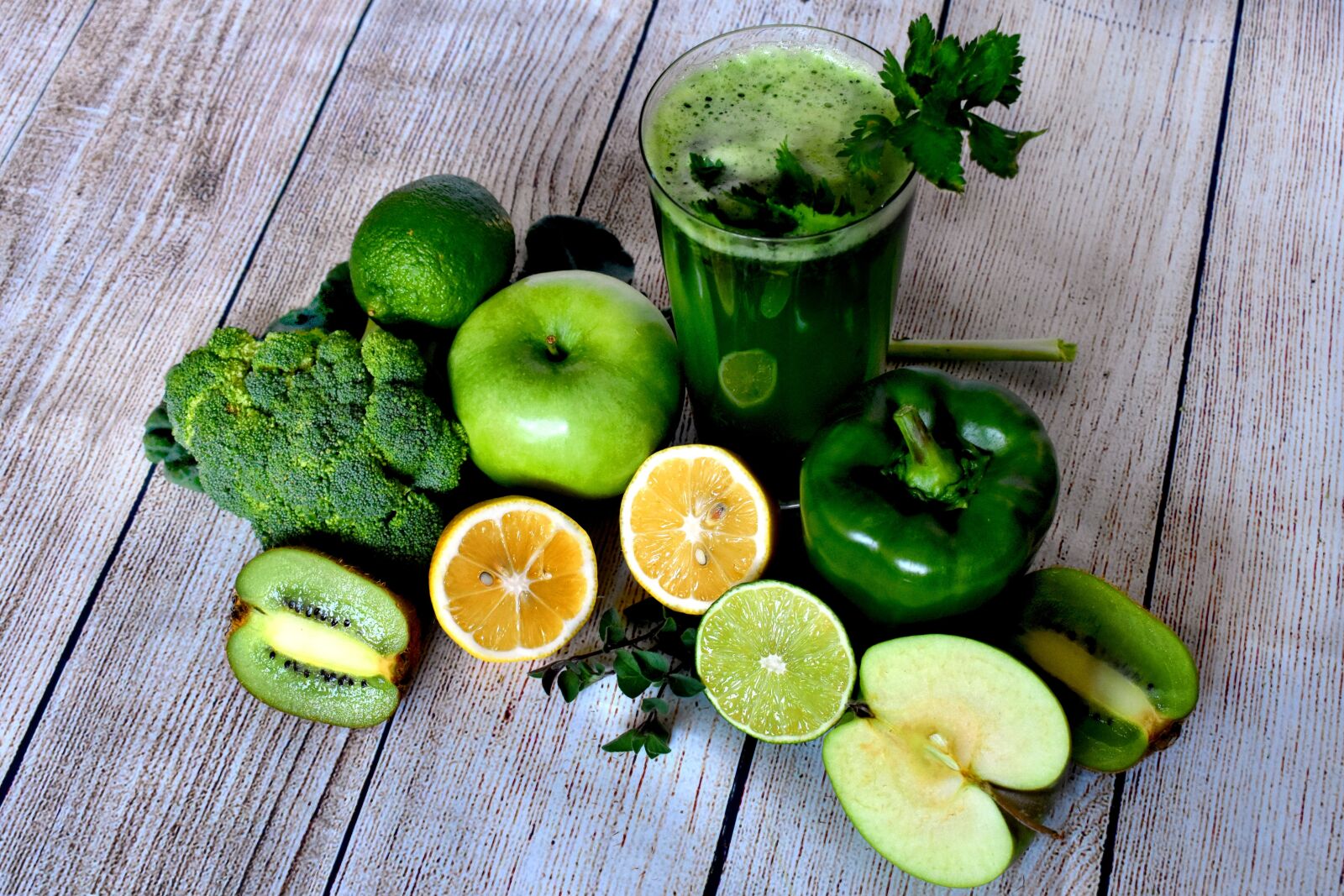Nikon D3400 sample photo. Smoothie, juice, drink photography