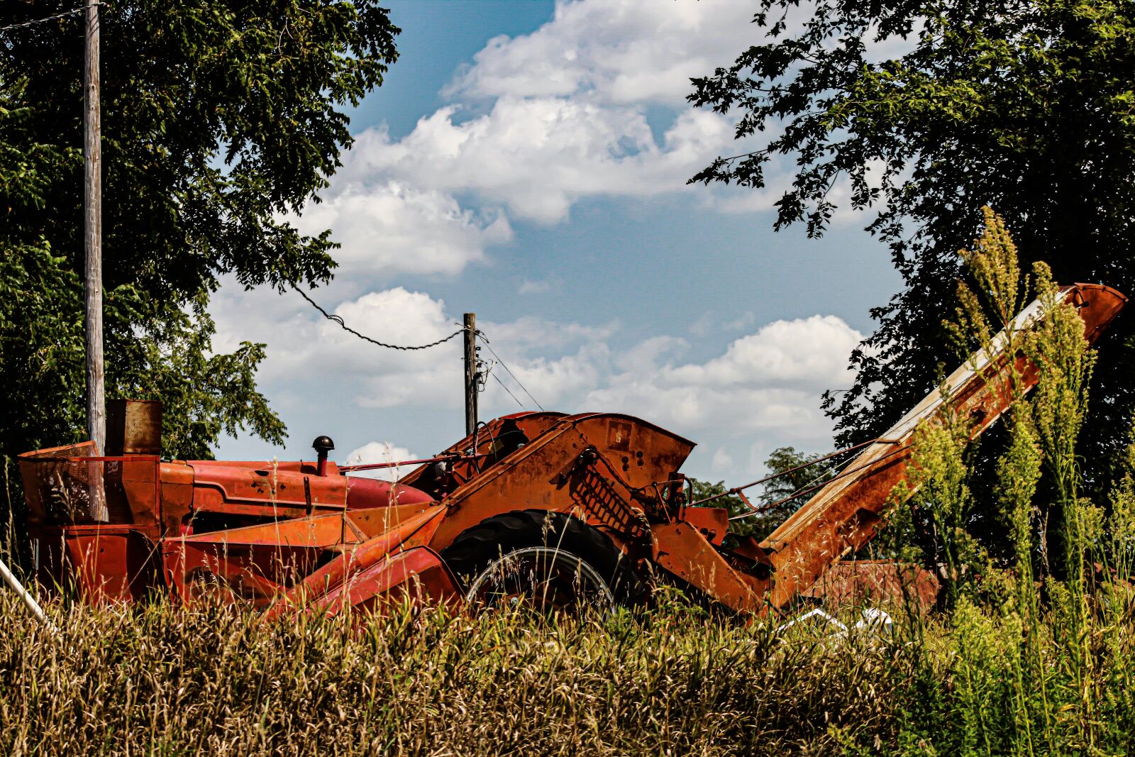 EF75-300mm f/4-5.6 sample photo. Tractor, farm, farmer photography