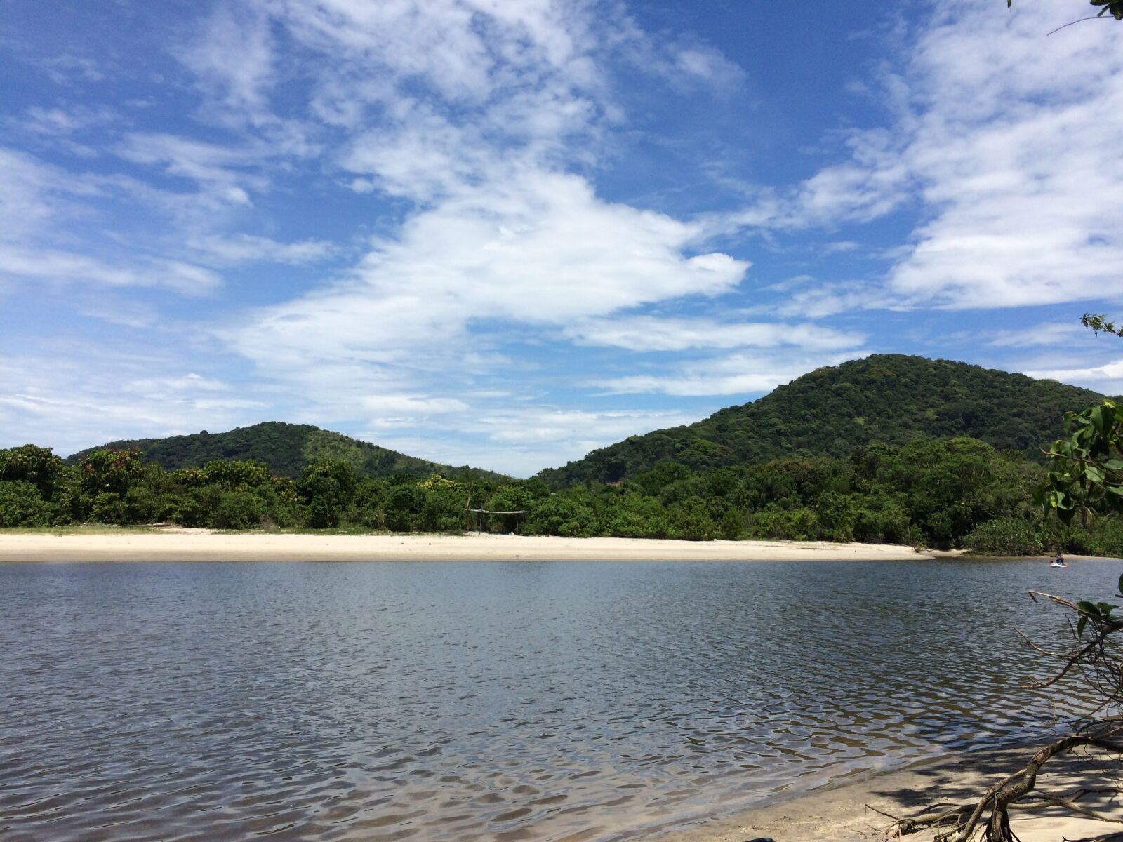 iPhone 5s back camera 4.15mm f/2.2 sample photo. Sky, mountains, mar photography