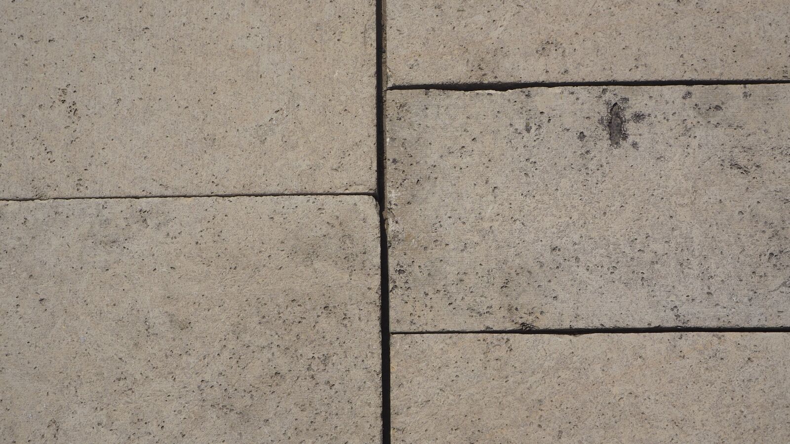 Olympus OM-D E-M10 II sample photo. Stone work, stone placement photography