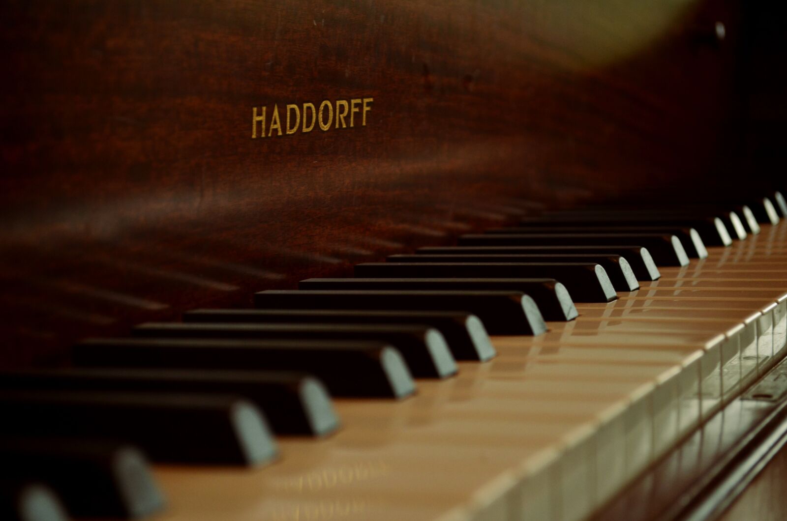 Nikon D5100 sample photo. Piano, music, notes photography