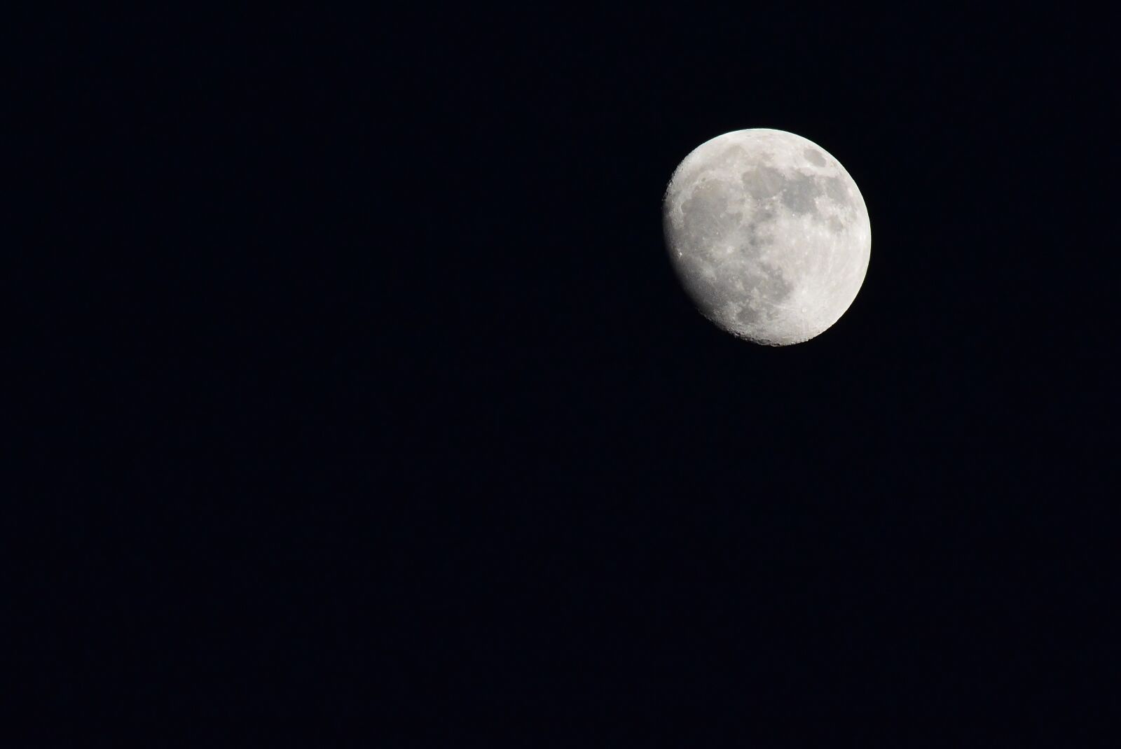 Nikon D5200 sample photo. Moon, increasingly, night photograph photography