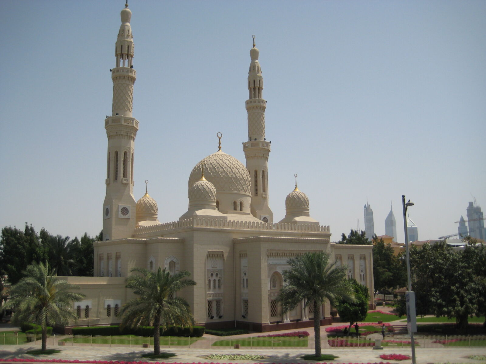 Canon DIGITAL IXUS 70 sample photo. Beautiful, mosque, city, challenge photography