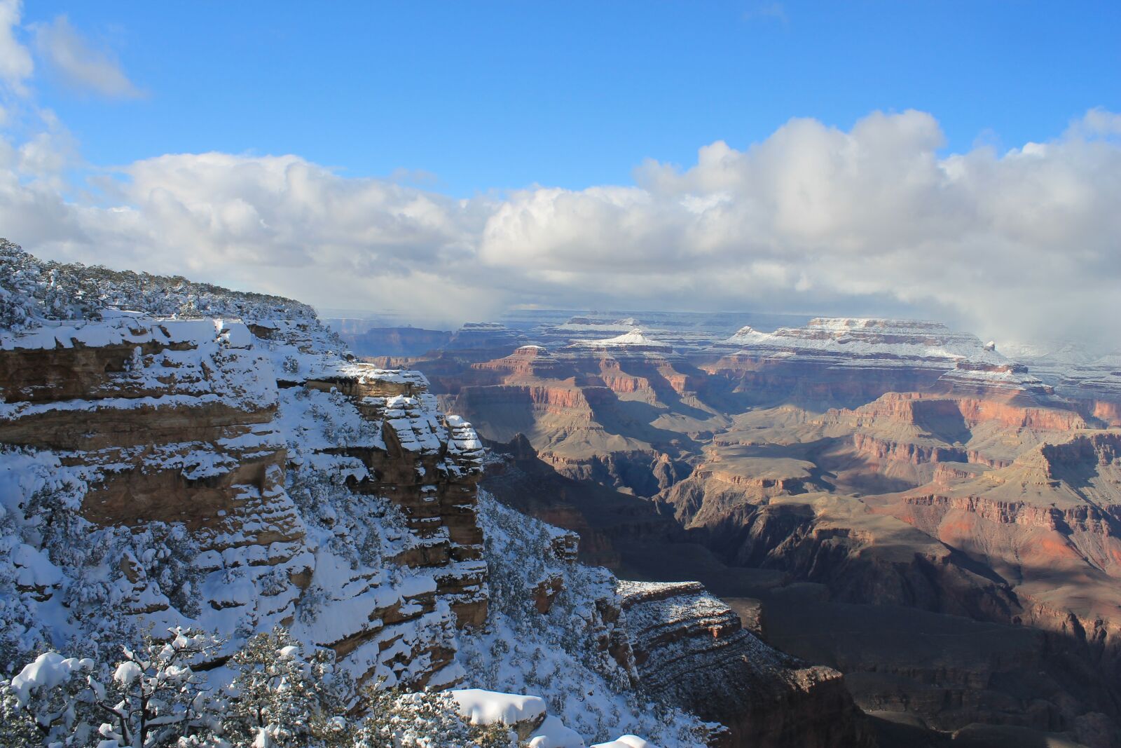 Canon EOS 1100D (EOS Rebel T3 / EOS Kiss X50) sample photo. Grand canyon, winter, canyon photography