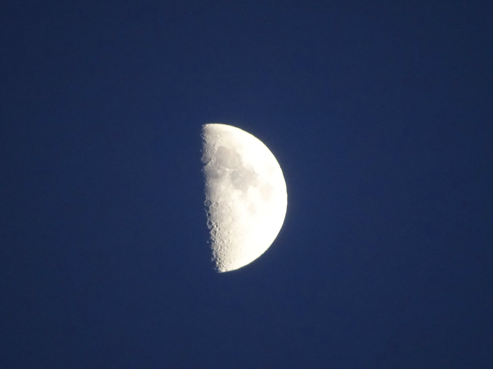 Sony Cyber-shot DSC-HX400V sample photo. Moon, night, moonlight photography