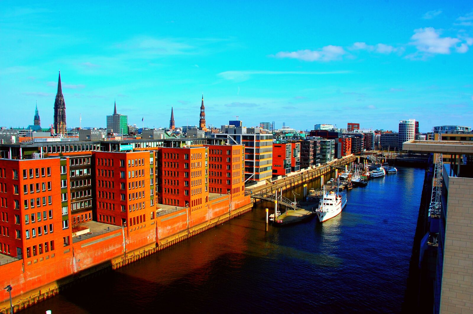 Nikon D40 sample photo. Waters, river, city photography