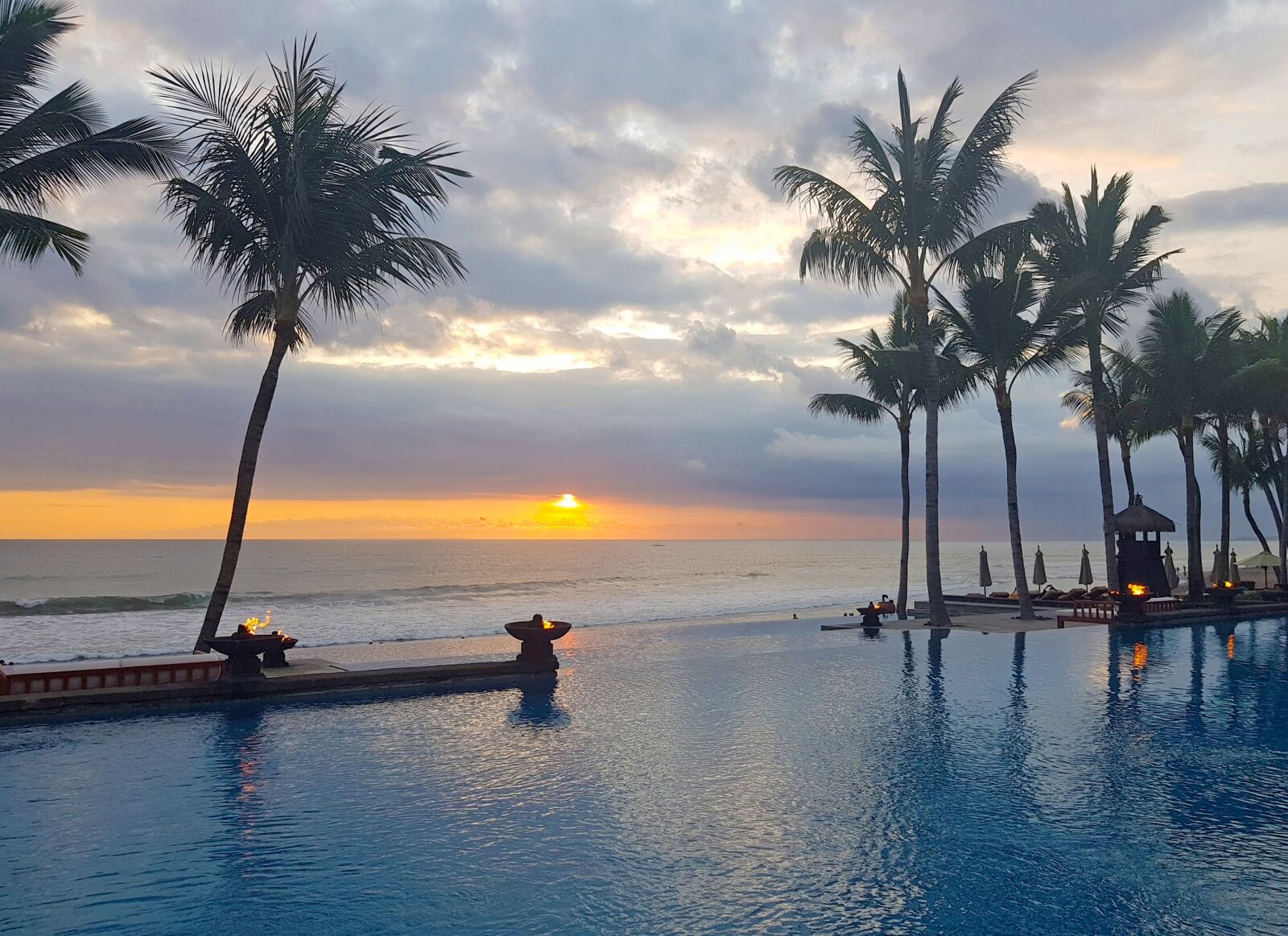 Samsung Galaxy S8 sample photo. Bali, sunset, palmtree photography