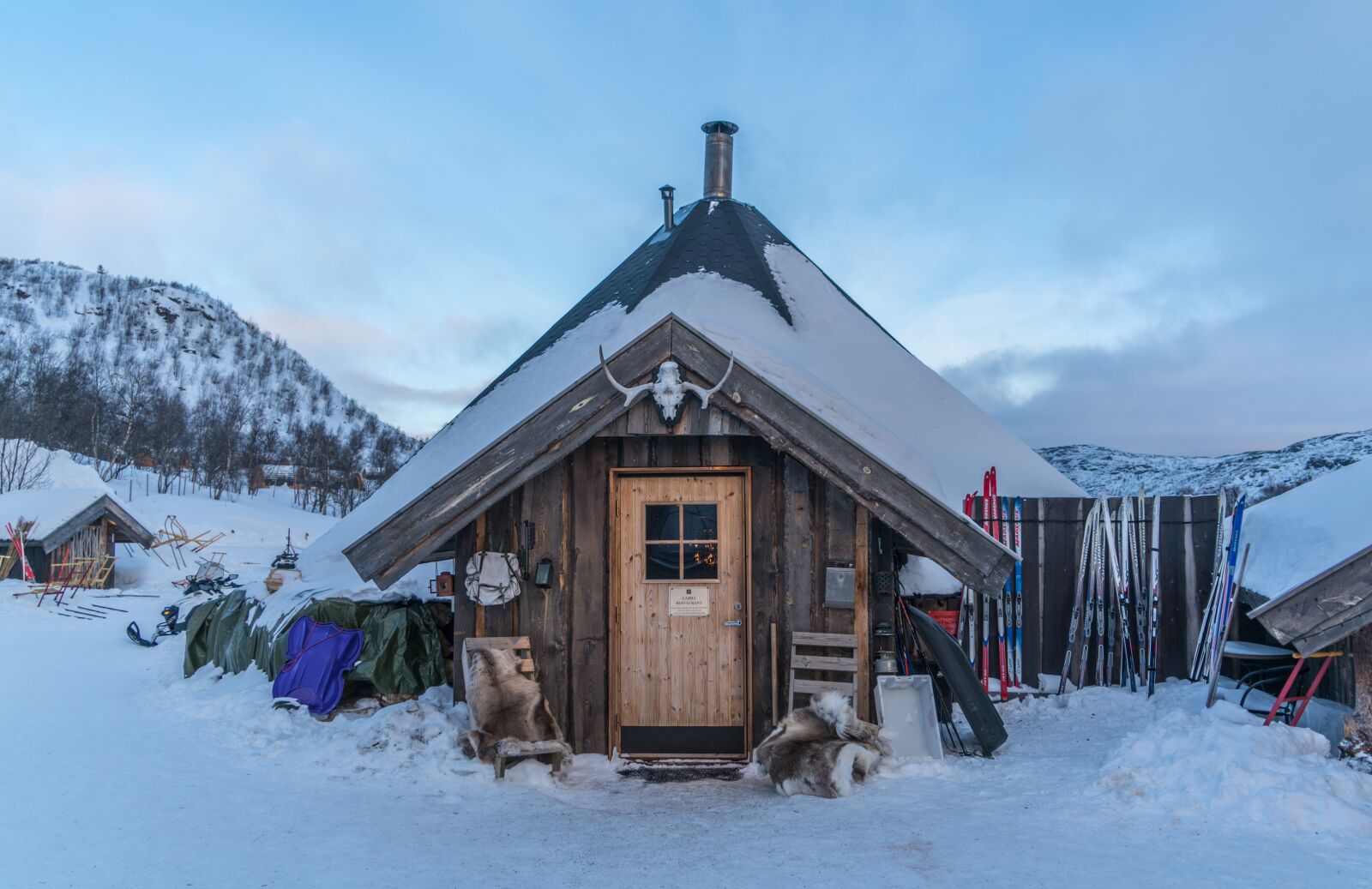 Sony a7R II + Sony FE 24-240mm F3.5-6.3 OSS sample photo. Norway, kirkenes, snowhotel photography