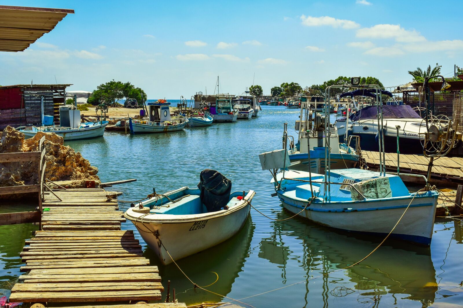 Nikon D3300 sample photo. Fishing boats, fishing shelter photography