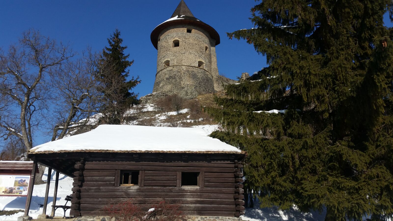 Samsung Galaxy S5 sample photo. Roya saadat castle, outdoors photography
