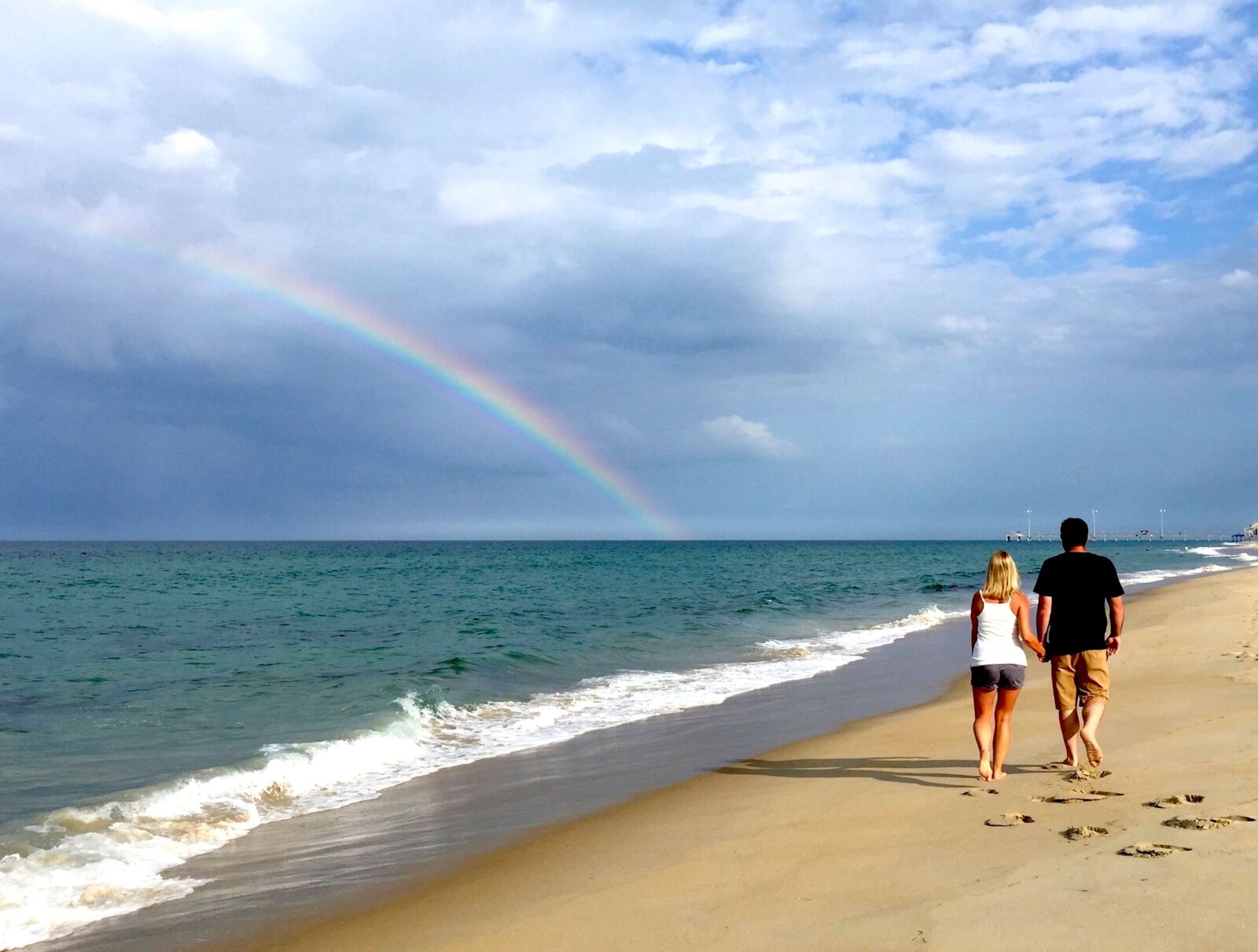 iPhone 6 Plus back camera 4.15mm f/2.2 sample photo. Rainbow, beach, ocean photography