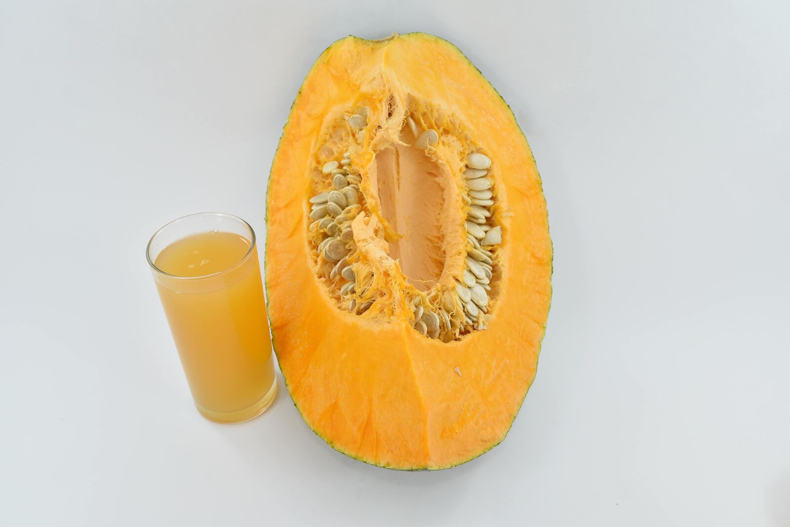 Nikon D5500 sample photo. Beverage, juice, pumpkin, pumpkin photography
