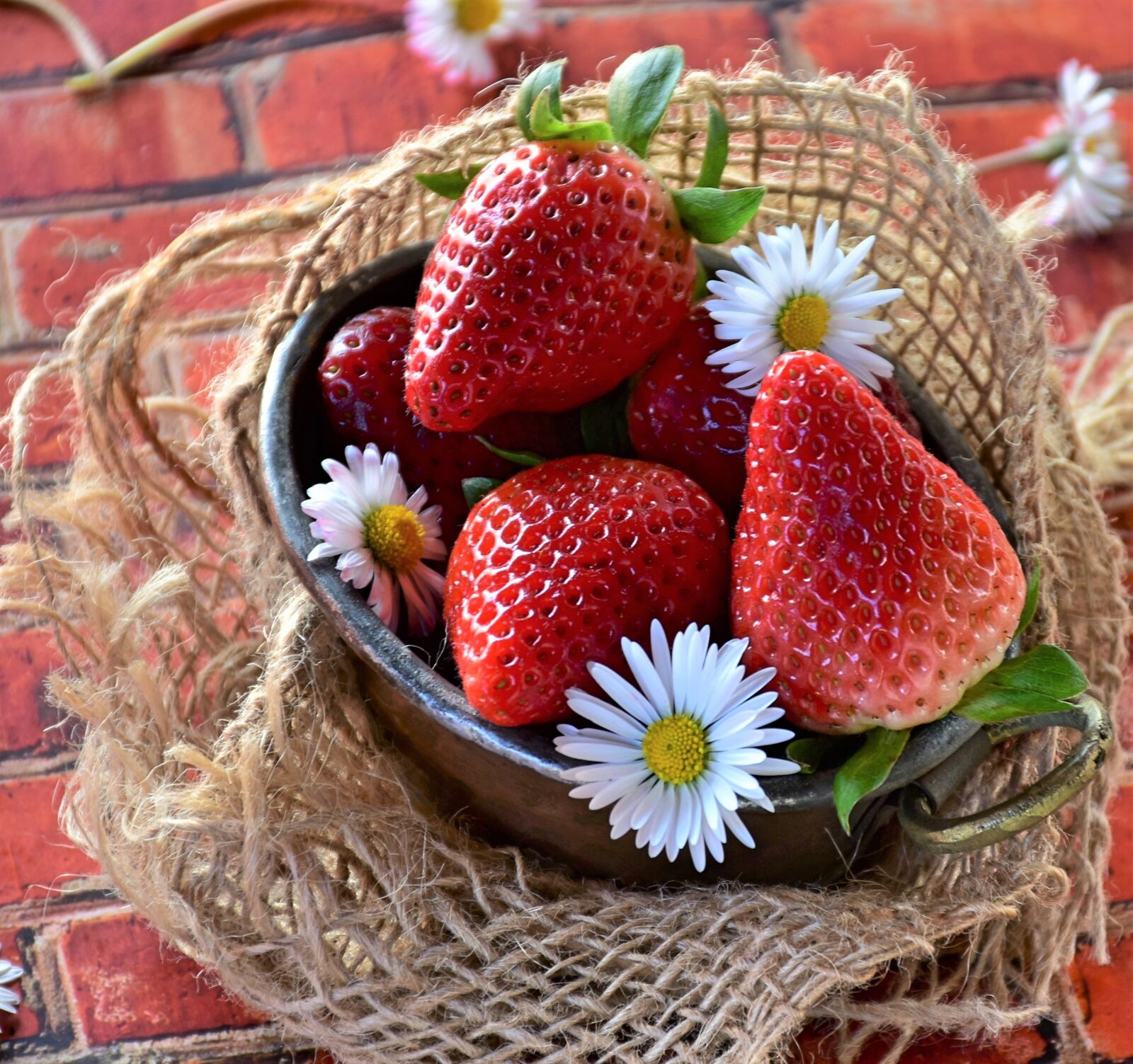 Nikon D7200 sample photo. Strawberries, fruit, food photography