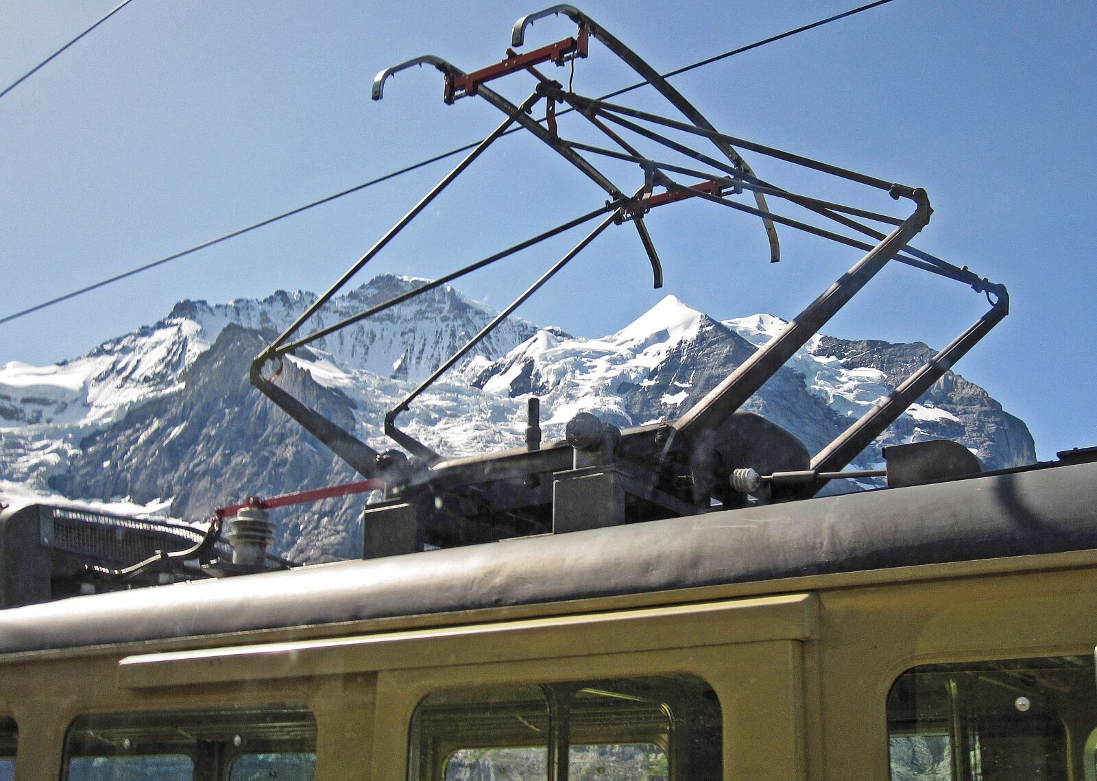 Canon PowerShot SD780 IS (Digital IXUS 100 IS / IXY Digital 210 IS) sample photo. Wengernalpbahn, virgin, bernese oberland photography