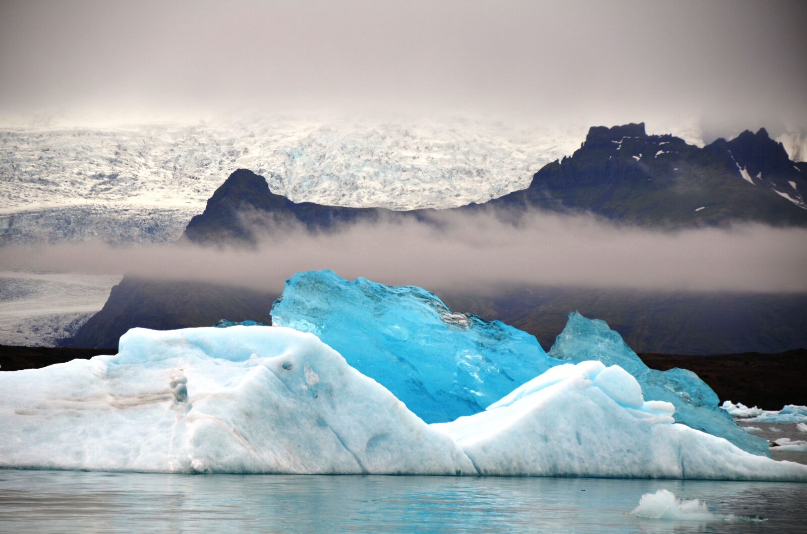 Nikon D5100 sample photo. Ice, glacial lake, iceland photography
