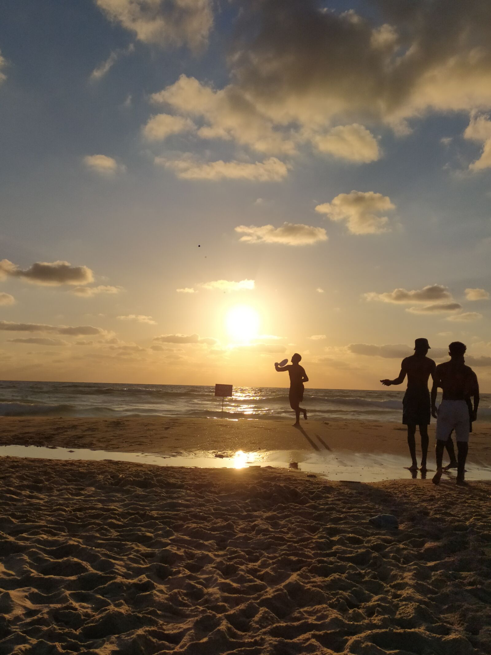 Xiaomi Redmi Note 8 sample photo. Sea, sun, beach photography