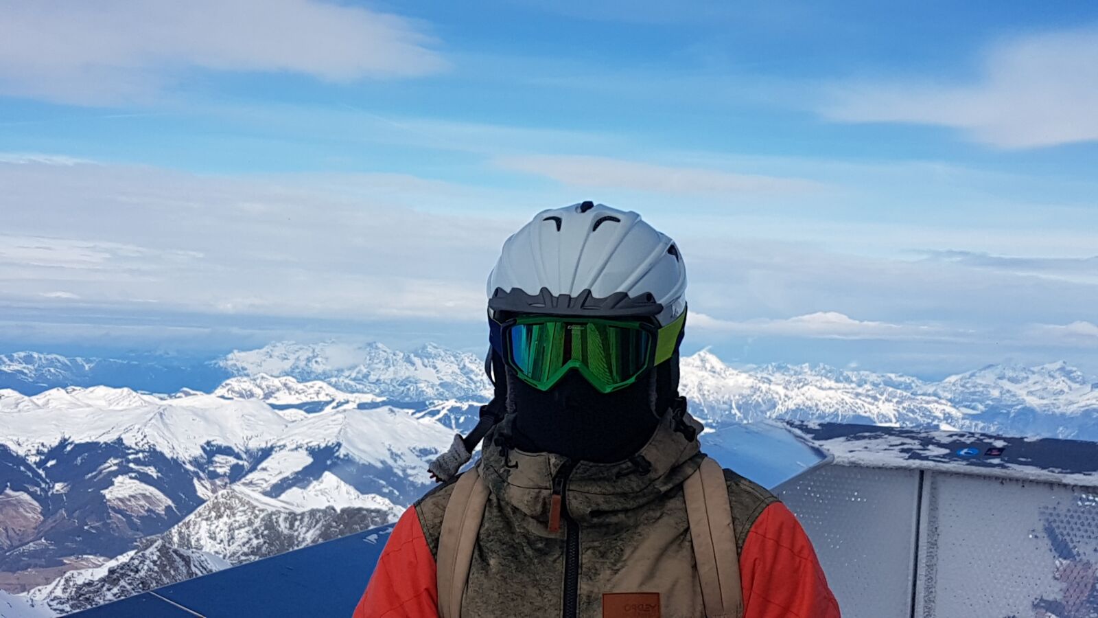 Samsung Galaxy S7 Edge sample photo. Ski glasses, ski helmet photography