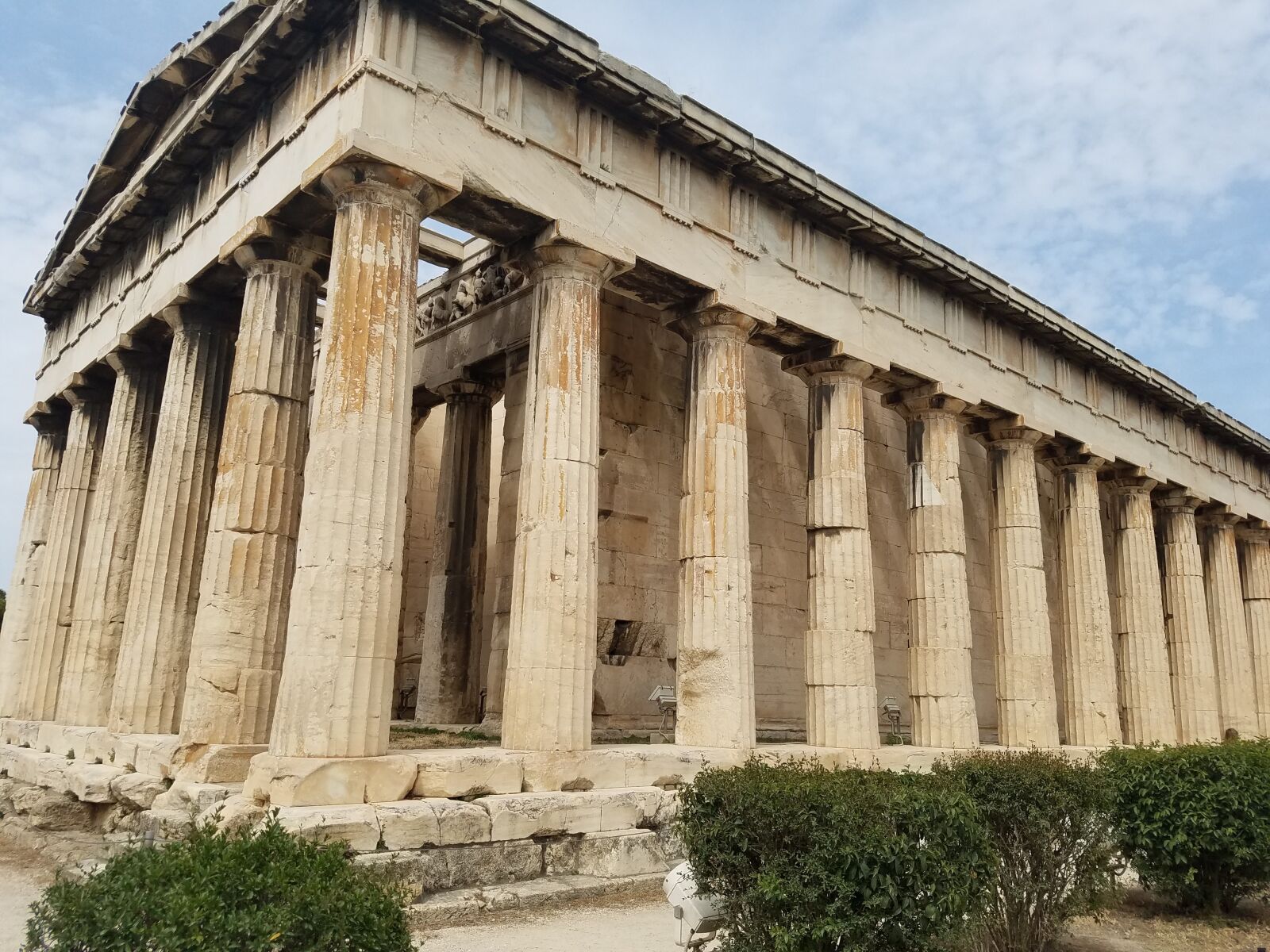 Samsung Galaxy S7 Edge sample photo. Column, architecture, travel photography