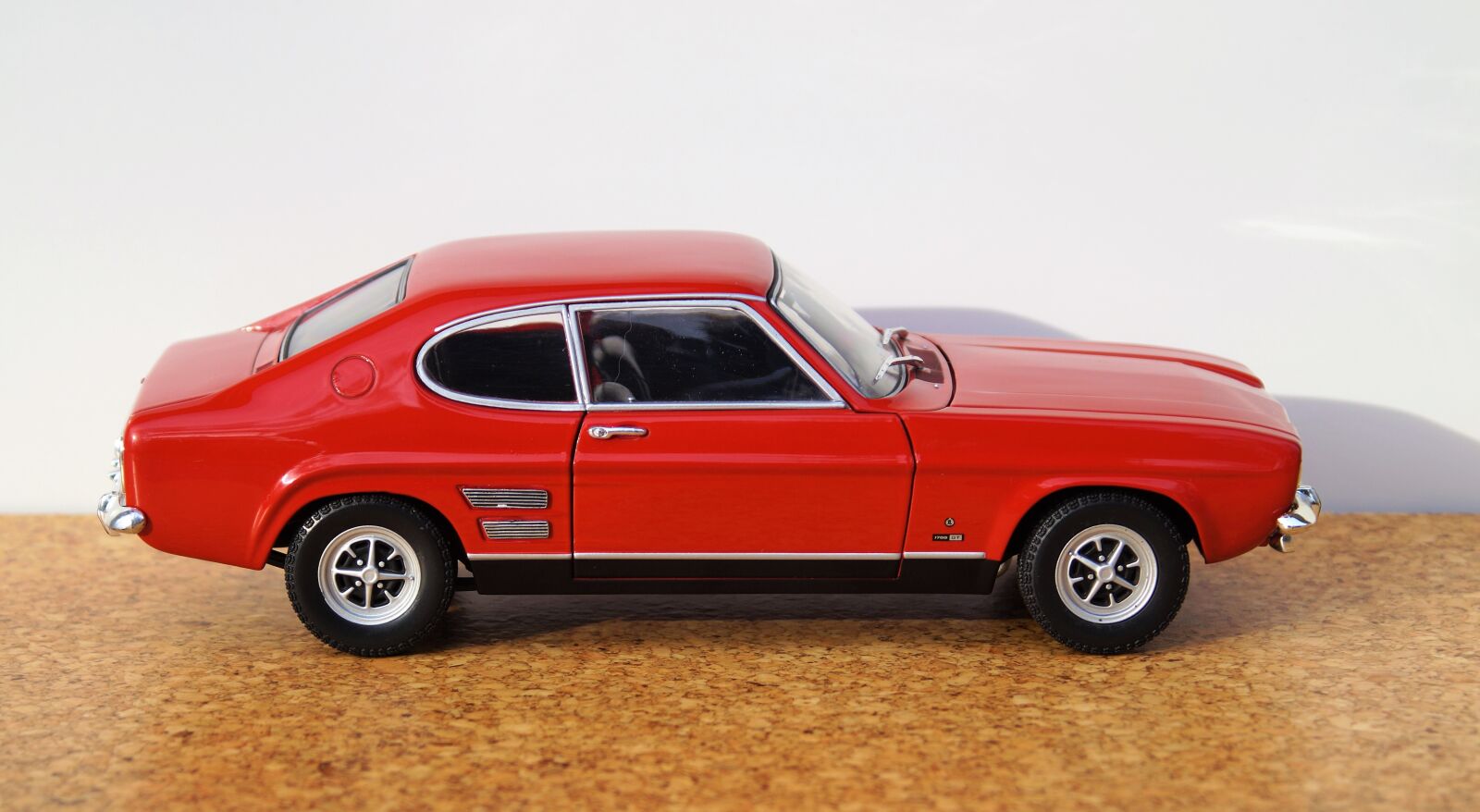 Sony DT 18-70mm F3.5-5.6 sample photo. Model car, ford, capri photography