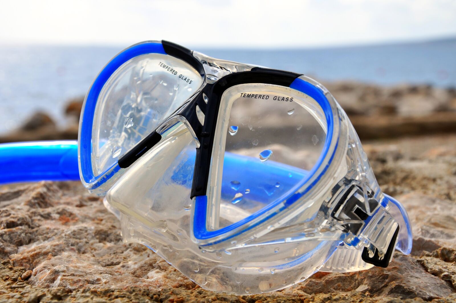 Nikon D5000 sample photo. Diving, diving mask, water photography