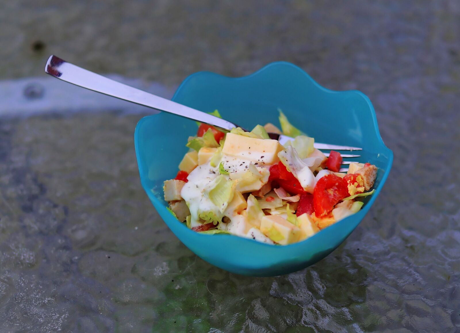 Sony a99 II + Sony Planar T* 50mm F1.4 ZA SSM sample photo. Salad, salad bowl, healthy photography