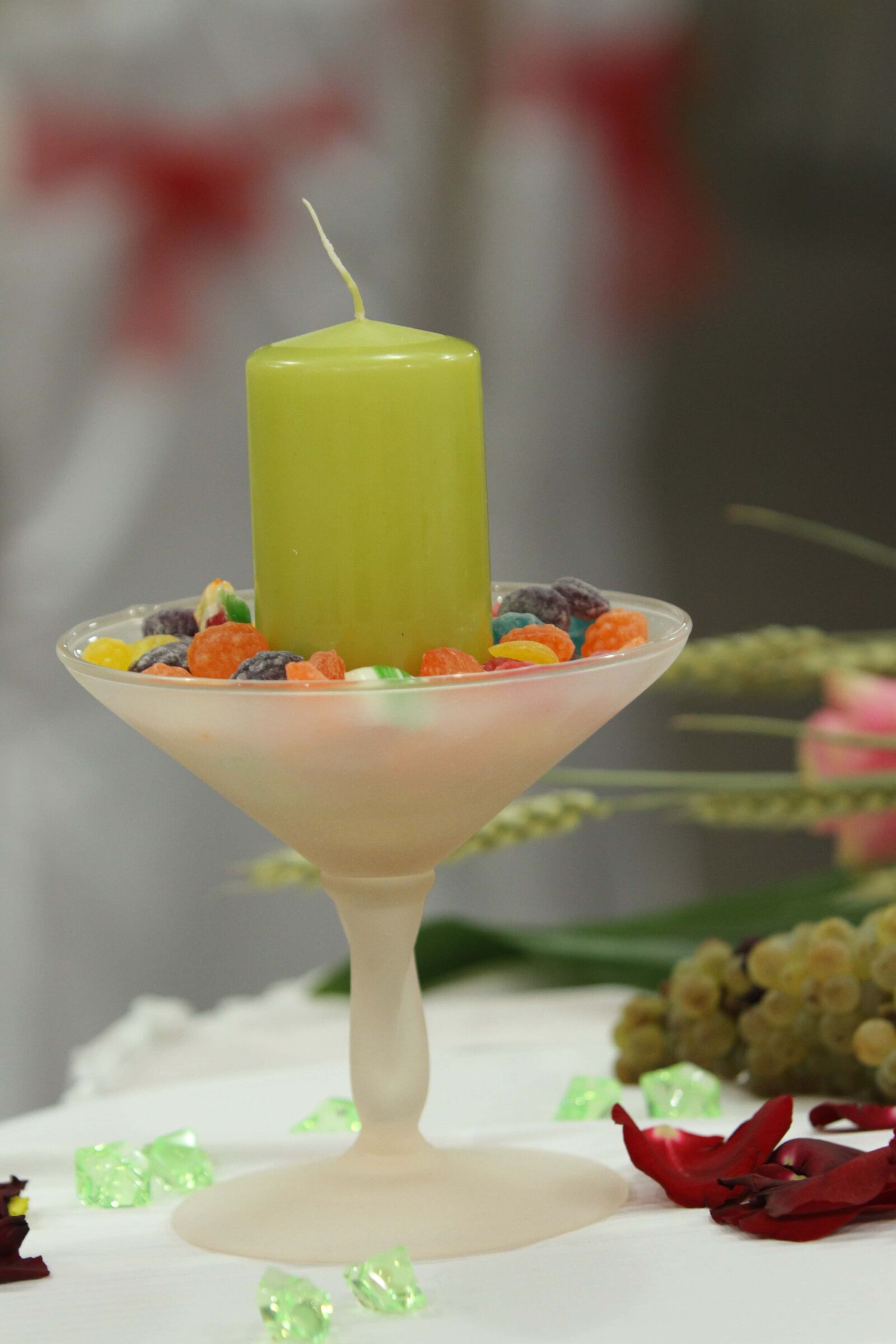 Canon EF 70-200mm F2.8L IS USM sample photo. Candle, candy, interior decoration photography