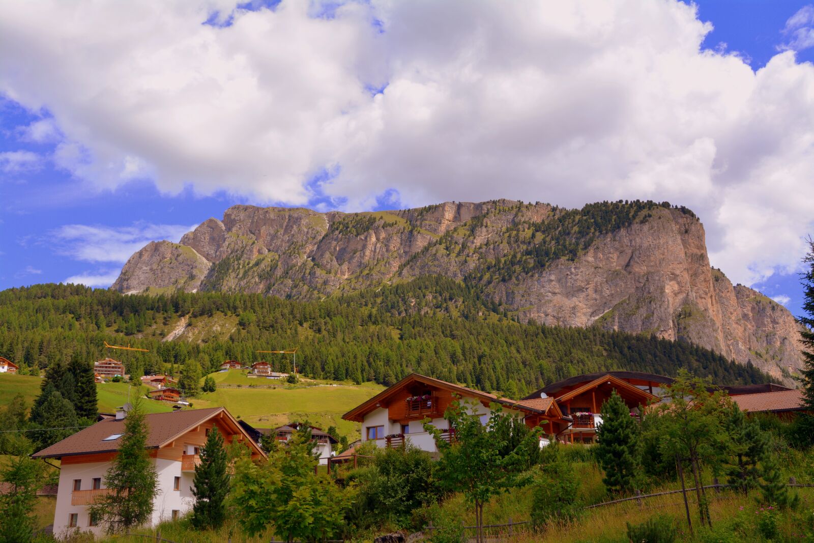 Nikon D7100 sample photo. Dolomites, houses, prato photography