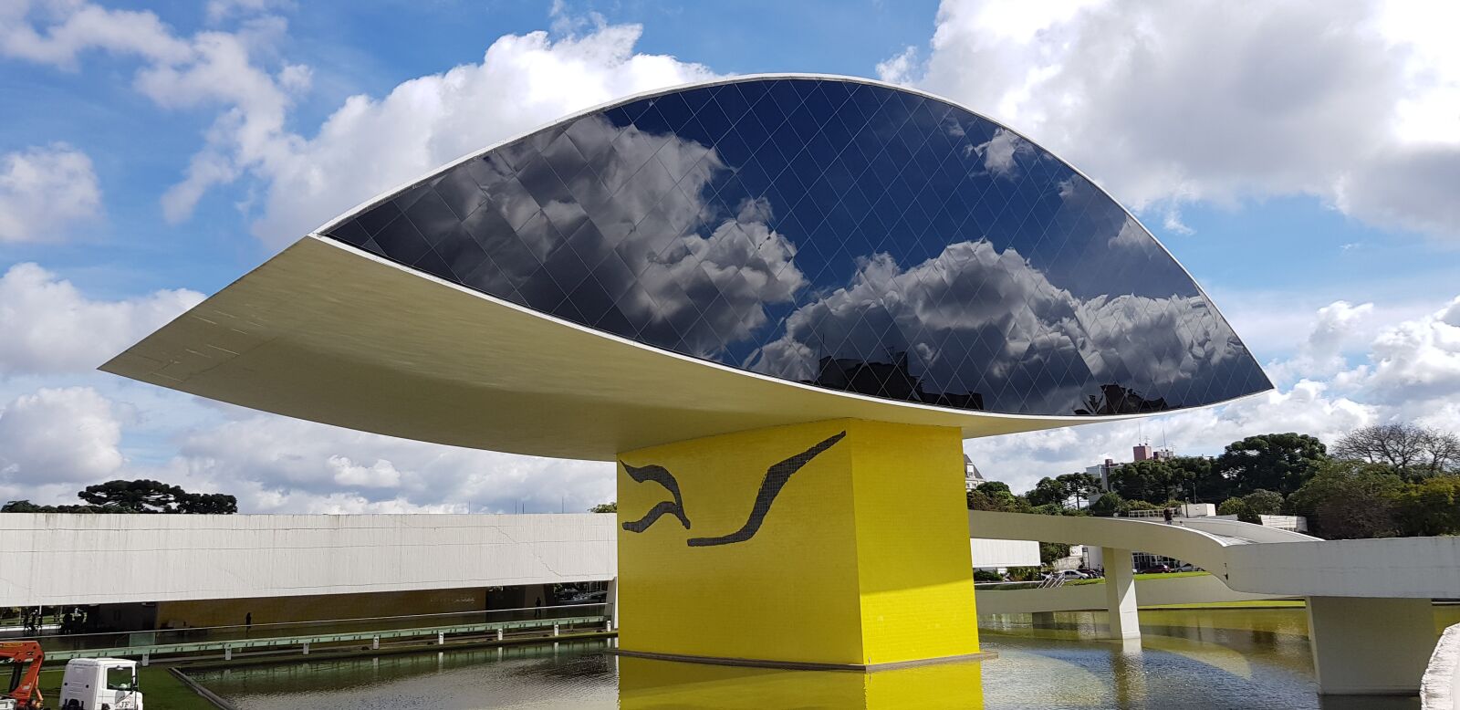 Samsung Galaxy S8+ sample photo. Architecture, curitiba, niemeyer photography