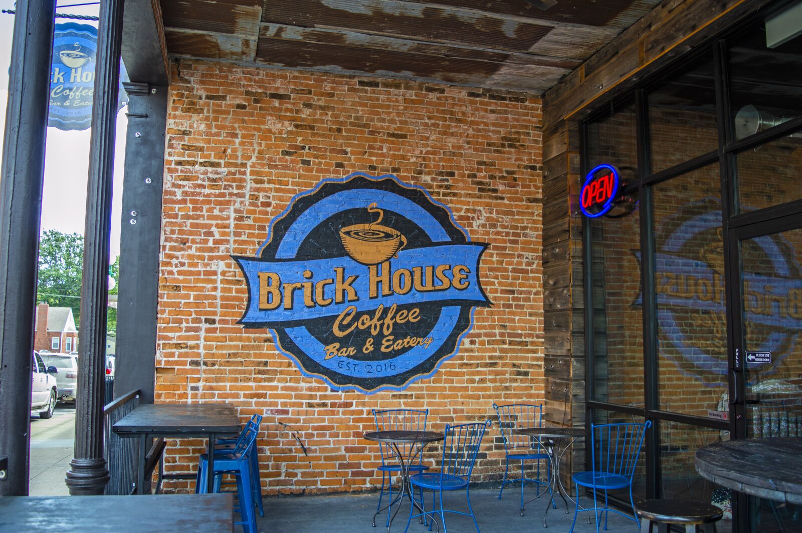 Nikon D3200 sample photo. Coffee shop, cafe, brick photography