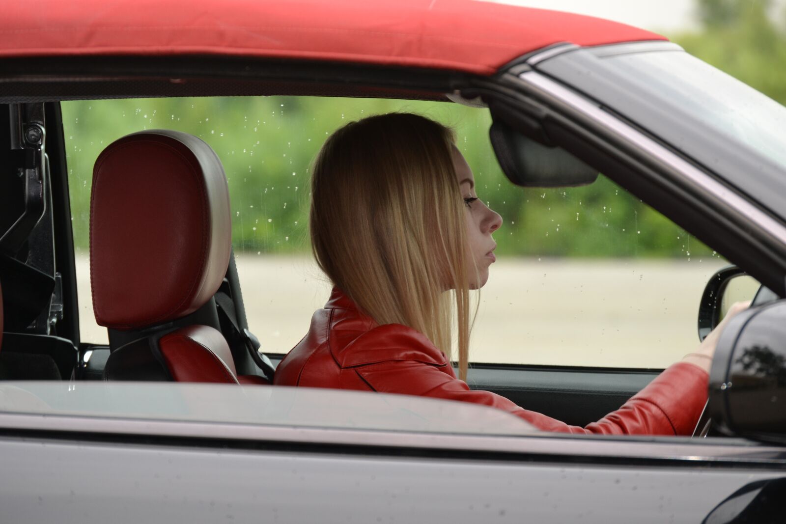 Nikon D3100 sample photo. Girl, car, trip photography